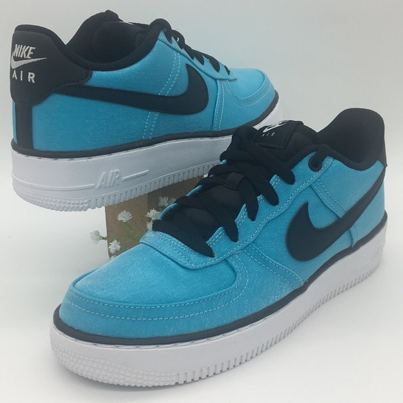 Nike Shoes - NIKE AIR FORCE 1 LV8 SHIFT GS